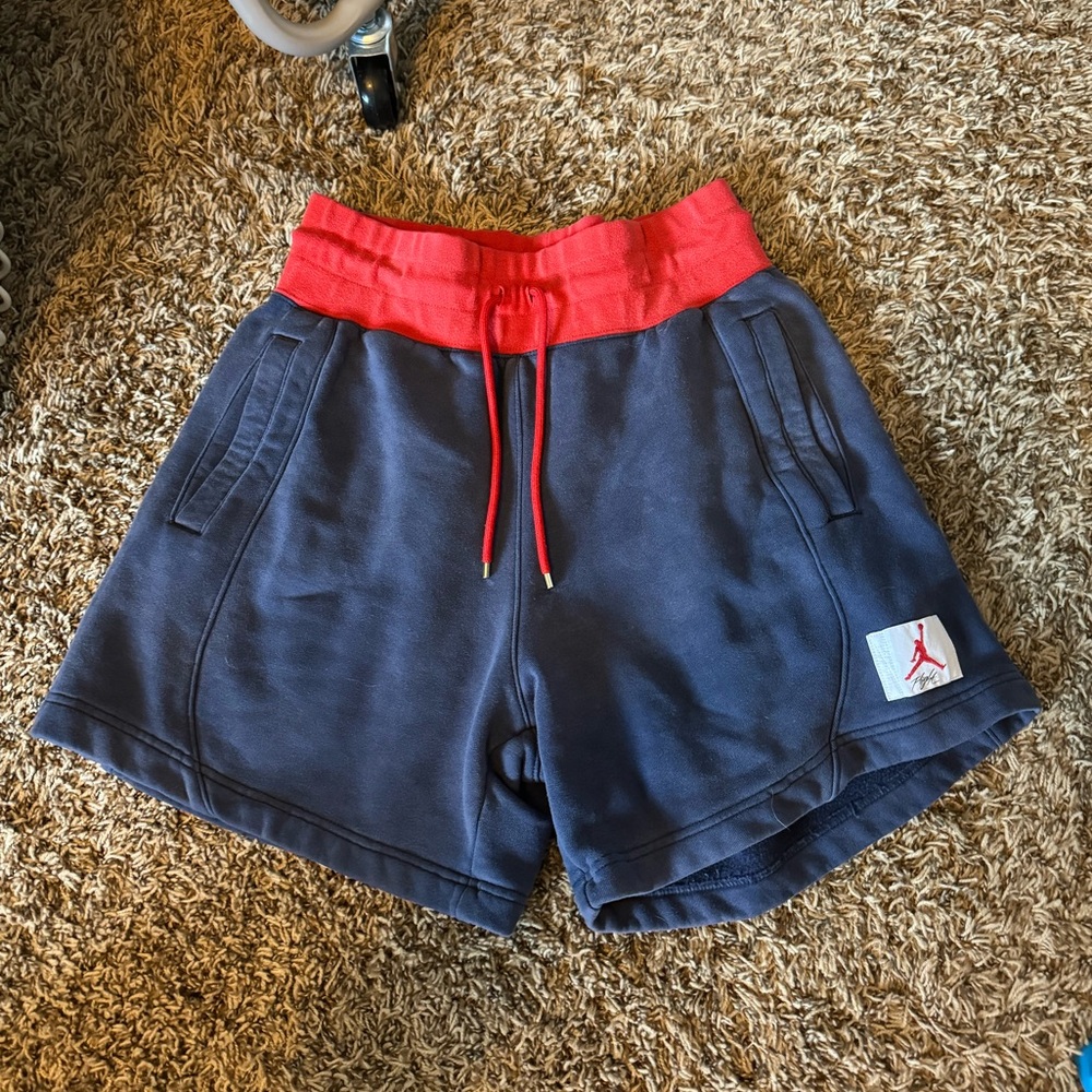 Medium Jordan shorts